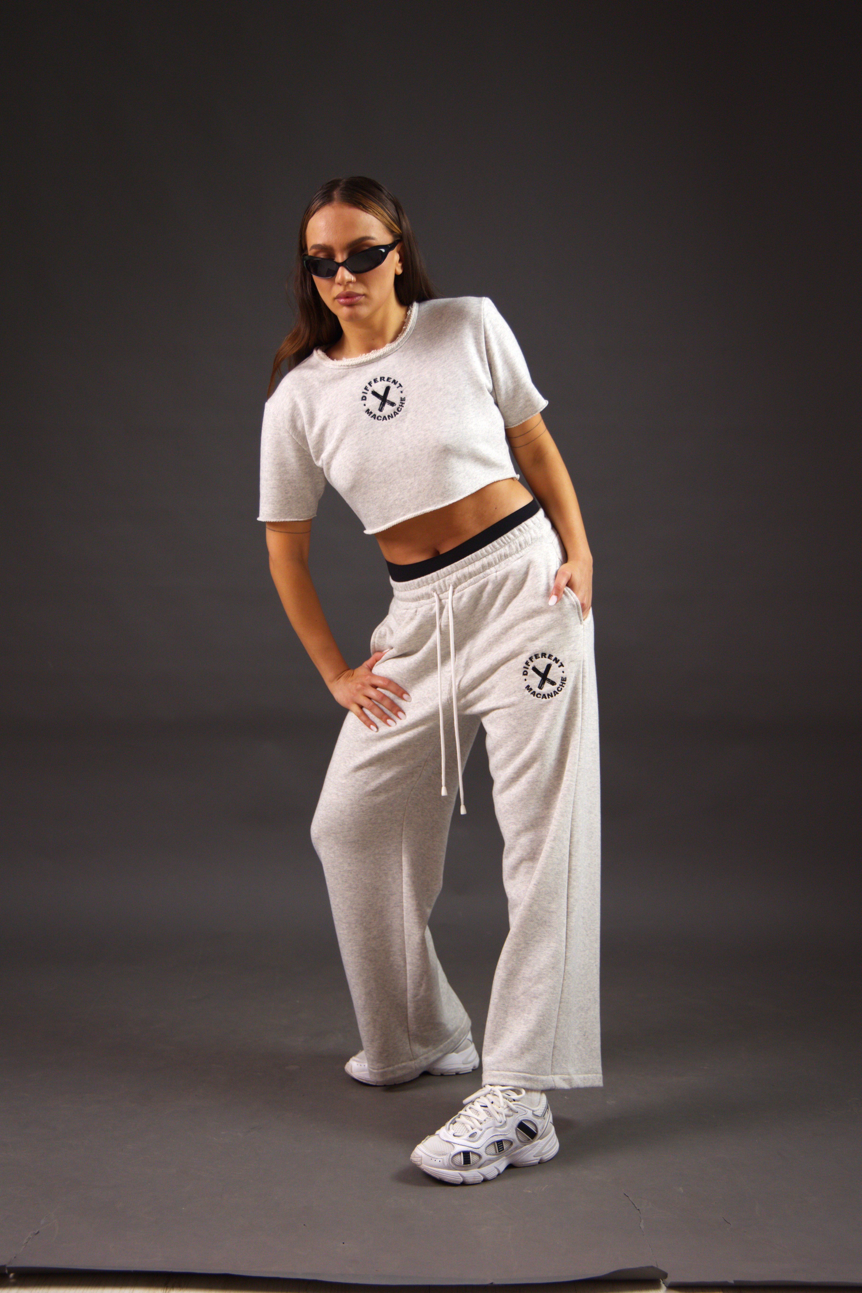 Pantaloni lungi oversize fete Macanache X DifferentCut – imagine 9