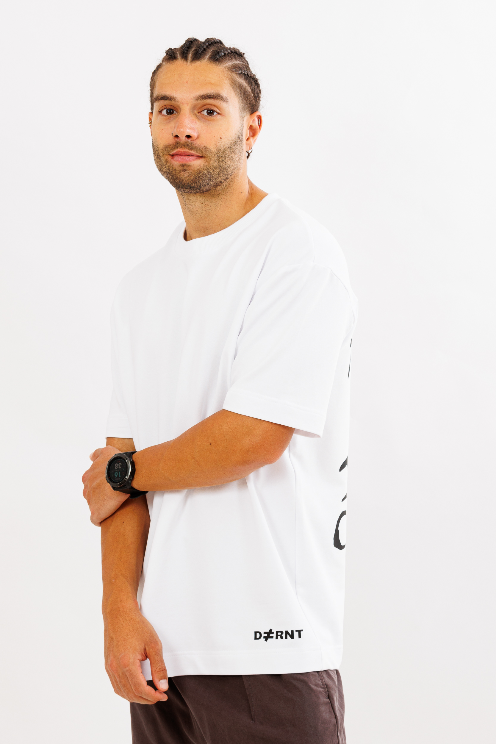 Tricou alb oversize DIFFERENT X @ISCLOUDNINE_ – imagine 5