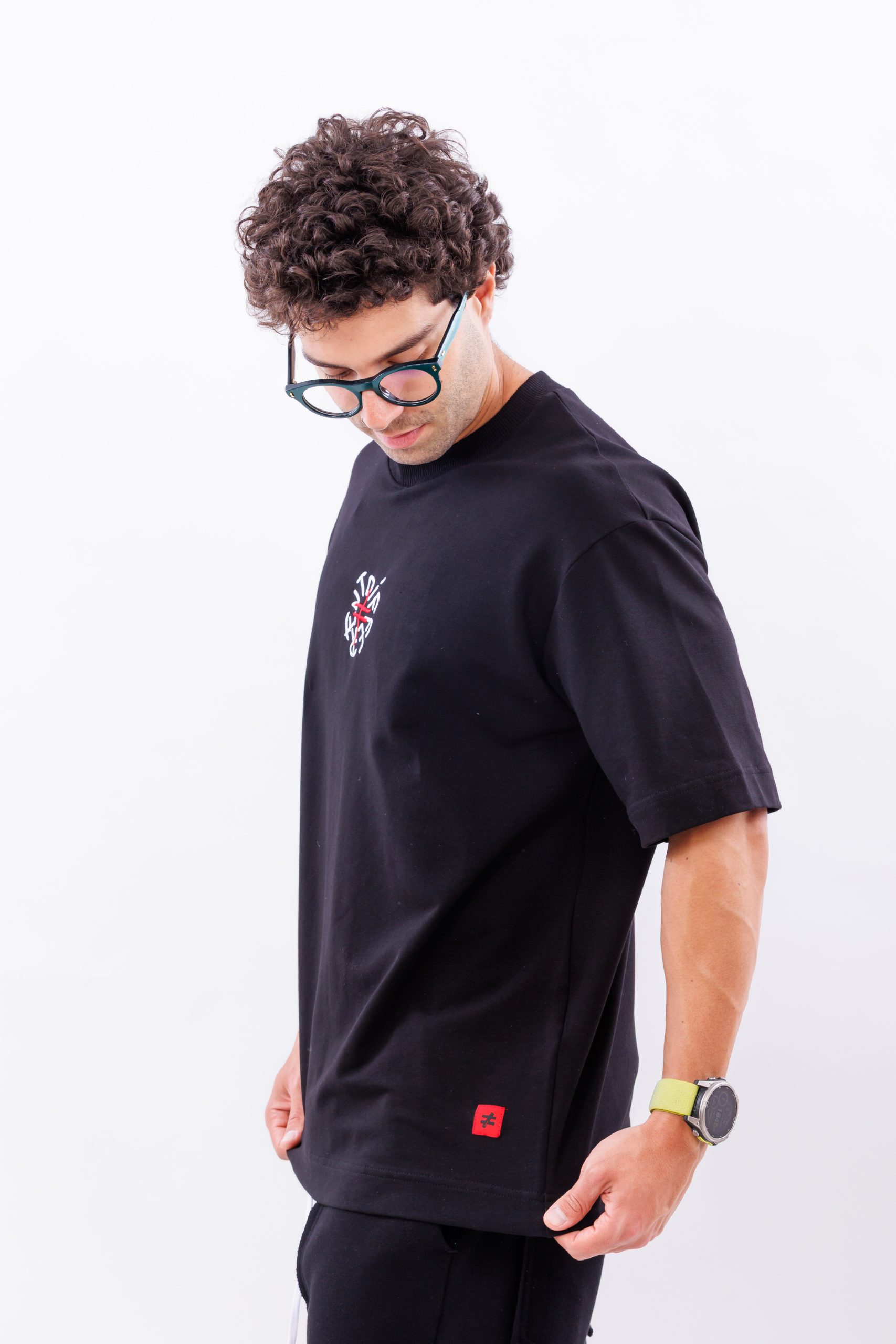 Tricou negru oversize DFRNT signature – imagine 5