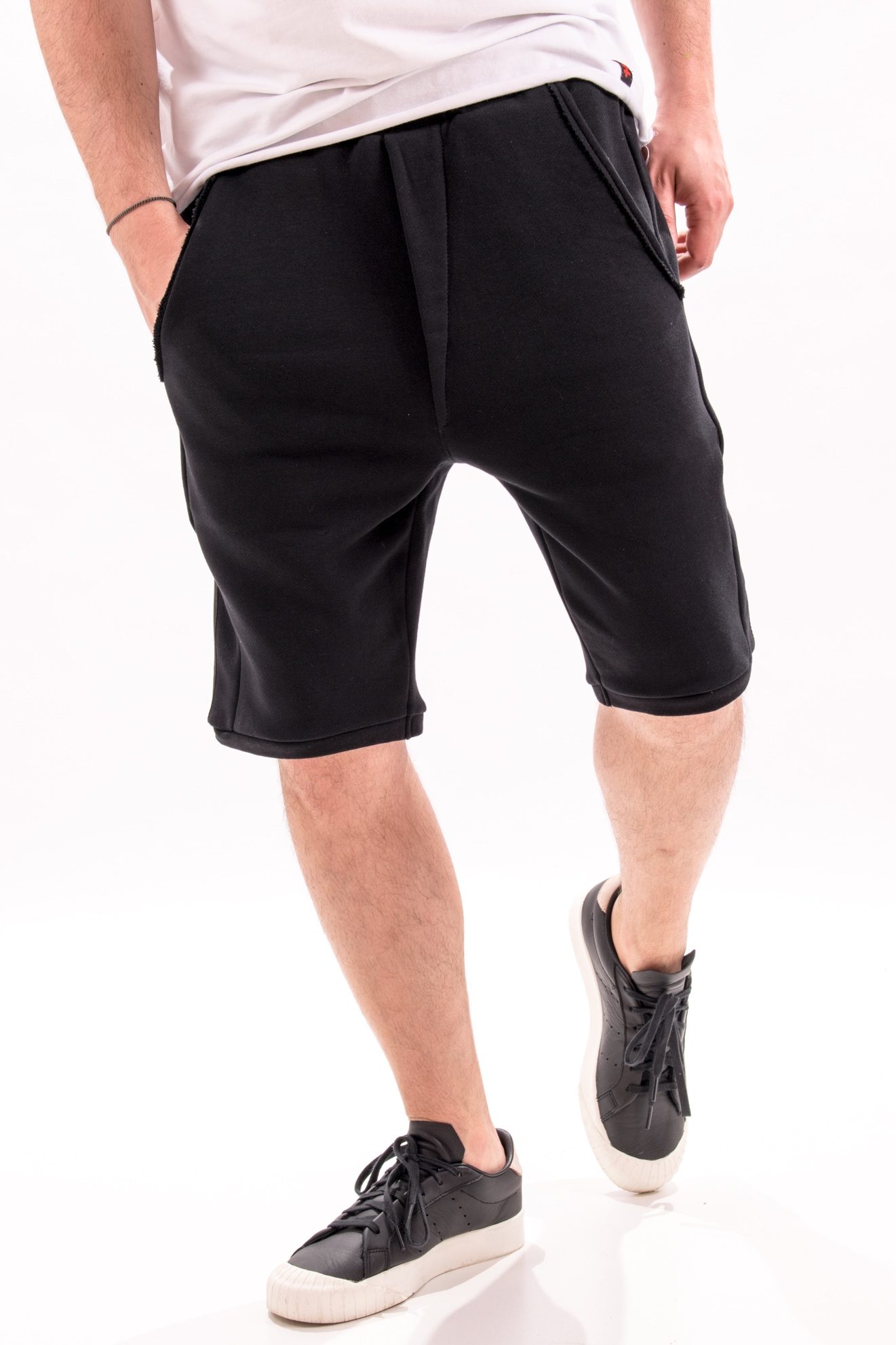 Pantaloni short black with dark stripe