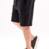 Pantaloni short black with dark stripe
