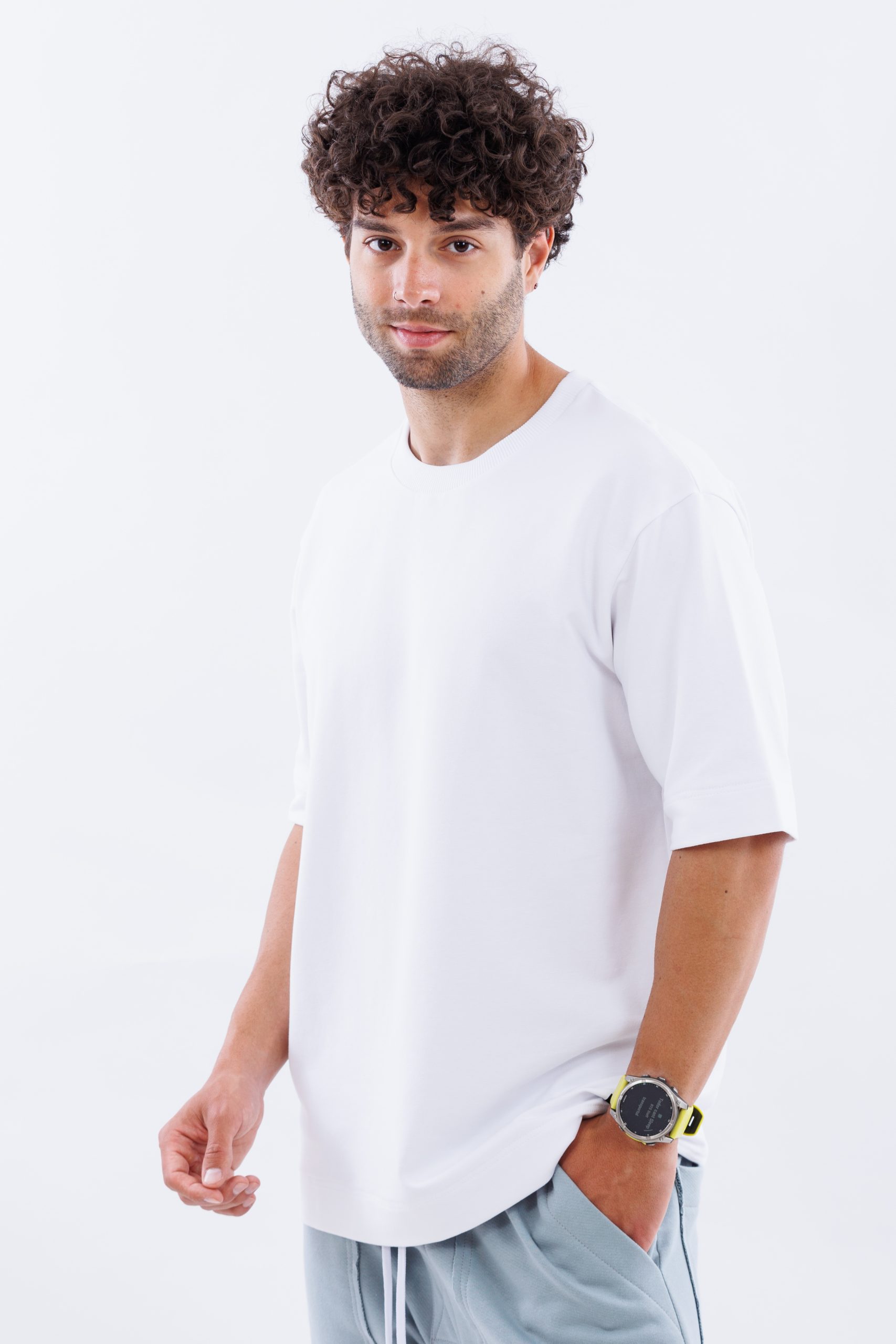 Tricou all white oversize Tricou all white oversize