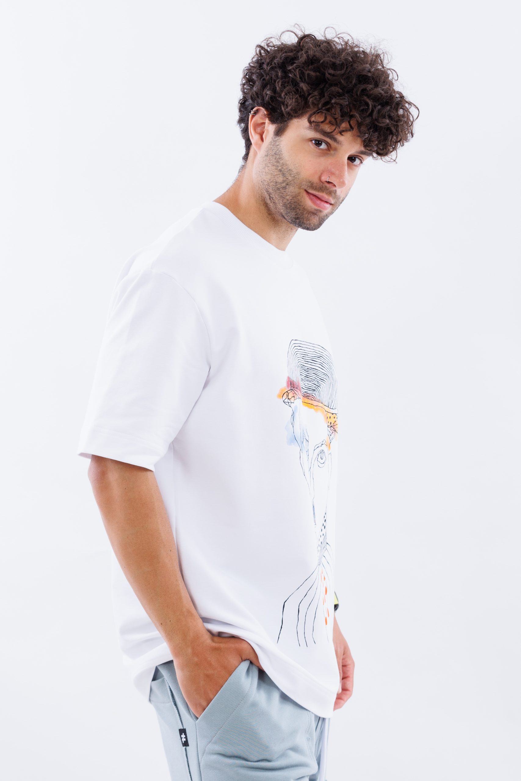 Tricou alb oversize INK & MUSTACHE Tricou alb oversize INK & MUSTACHE