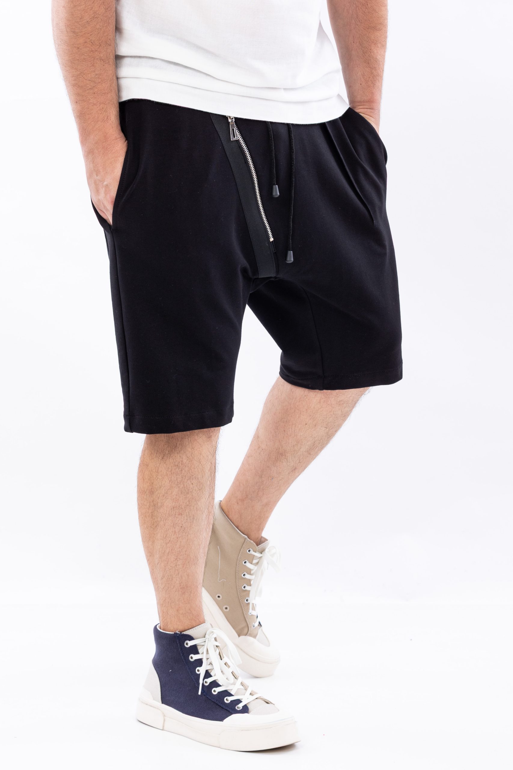 Pantaloni scurti din bumbac offcut black Pantaloni scurti din bumbac offcut black
