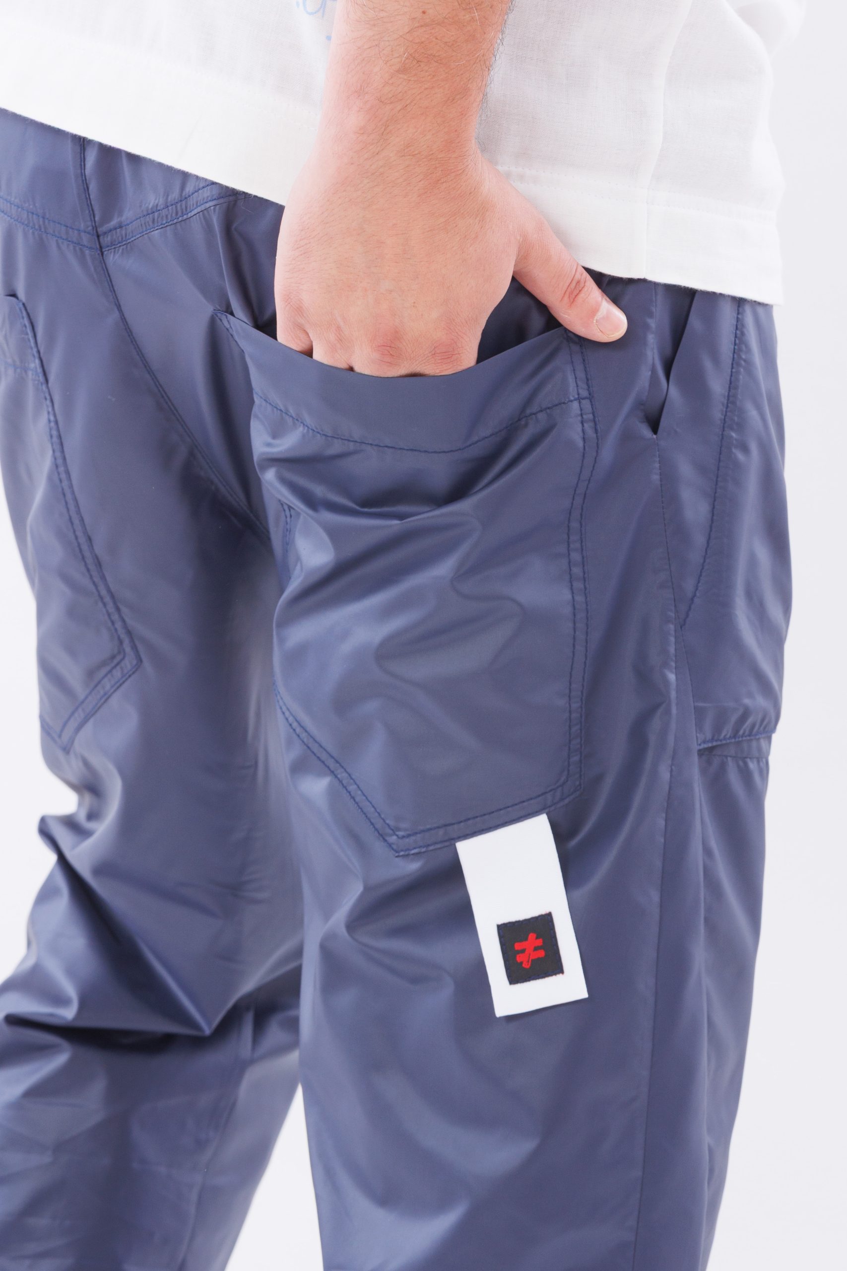 Pantalni lungi din fas cu buzunare dimensionate Pantalni lungi din fas cu buzunare dimensionate